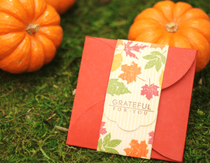 Thanksgiving Autumn Petal Envelope with Band