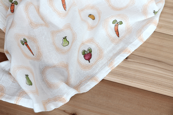 Stamping Tea Towels with Fruit: 7 Steps for an Easy Kitchen DIY