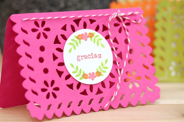 Lifestyle Crafts Doily Banner Die: Create Thank You Cards