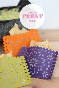 Lifestyle Crafts Doily Banner Die: Create Treat Bags