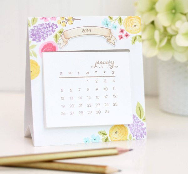 Easy Easel Calendar | Damask Love Blog