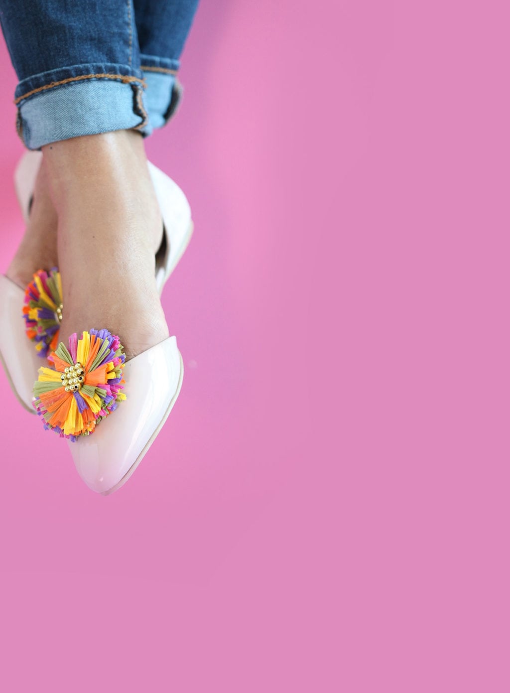 DIY Raffia Shoe Clips | damask love