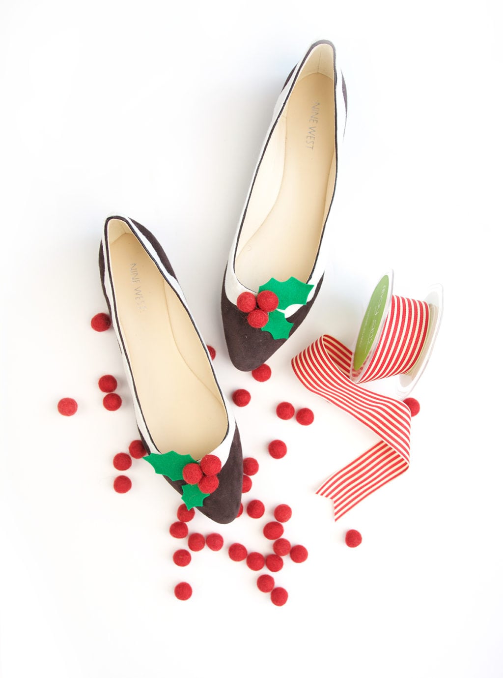 Diy Christmas Holly Berry Shoes 