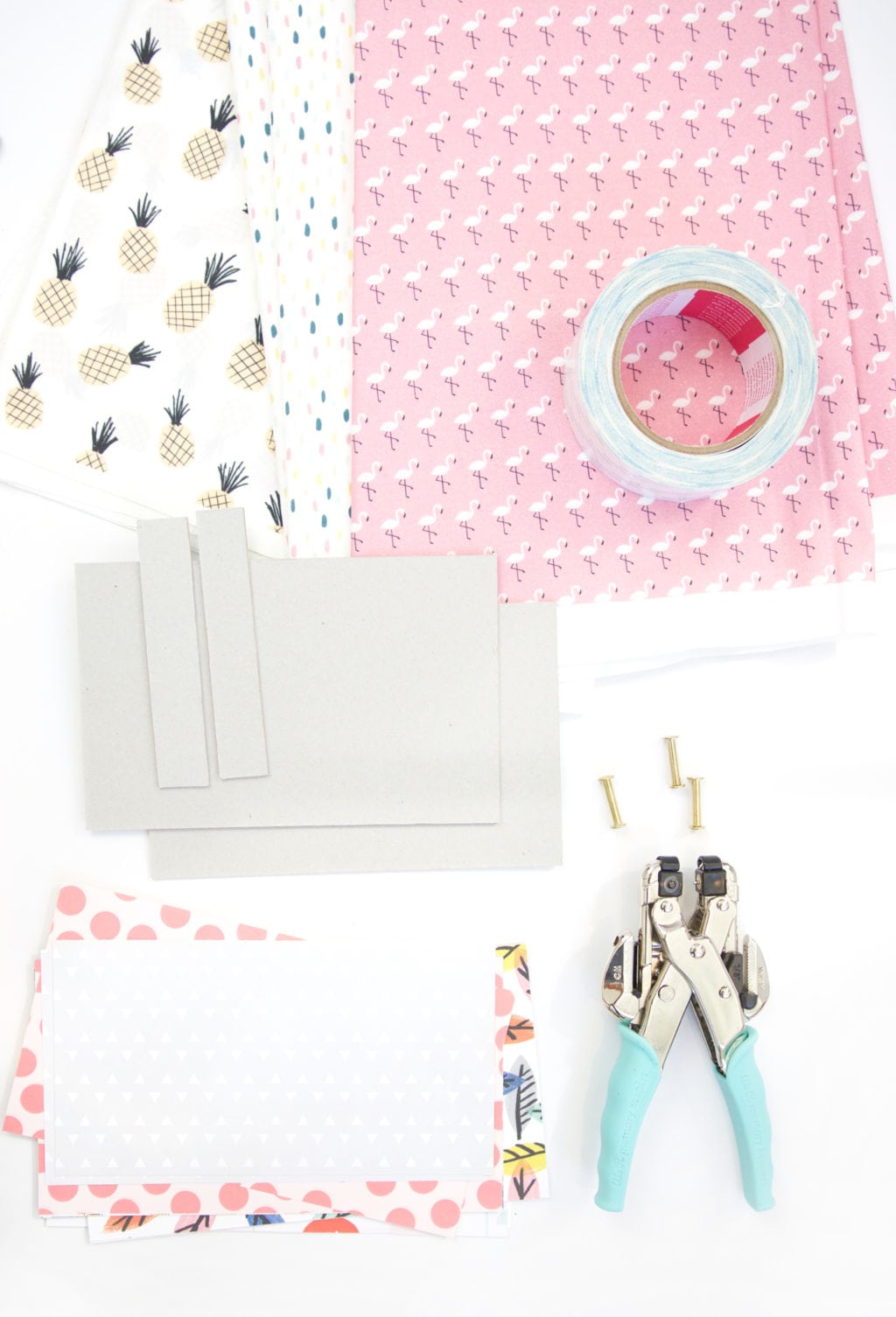 Easy DIY Fabric Scrapbook Journal