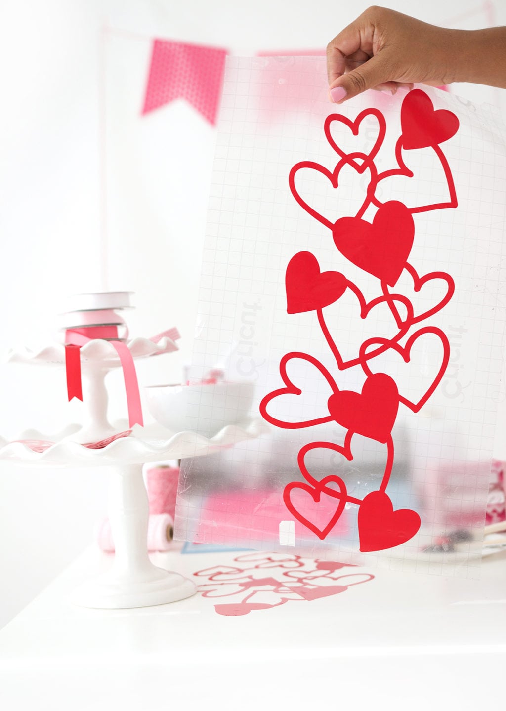 Cricut Explore Valentine's Day Crafting Party | Damask Love