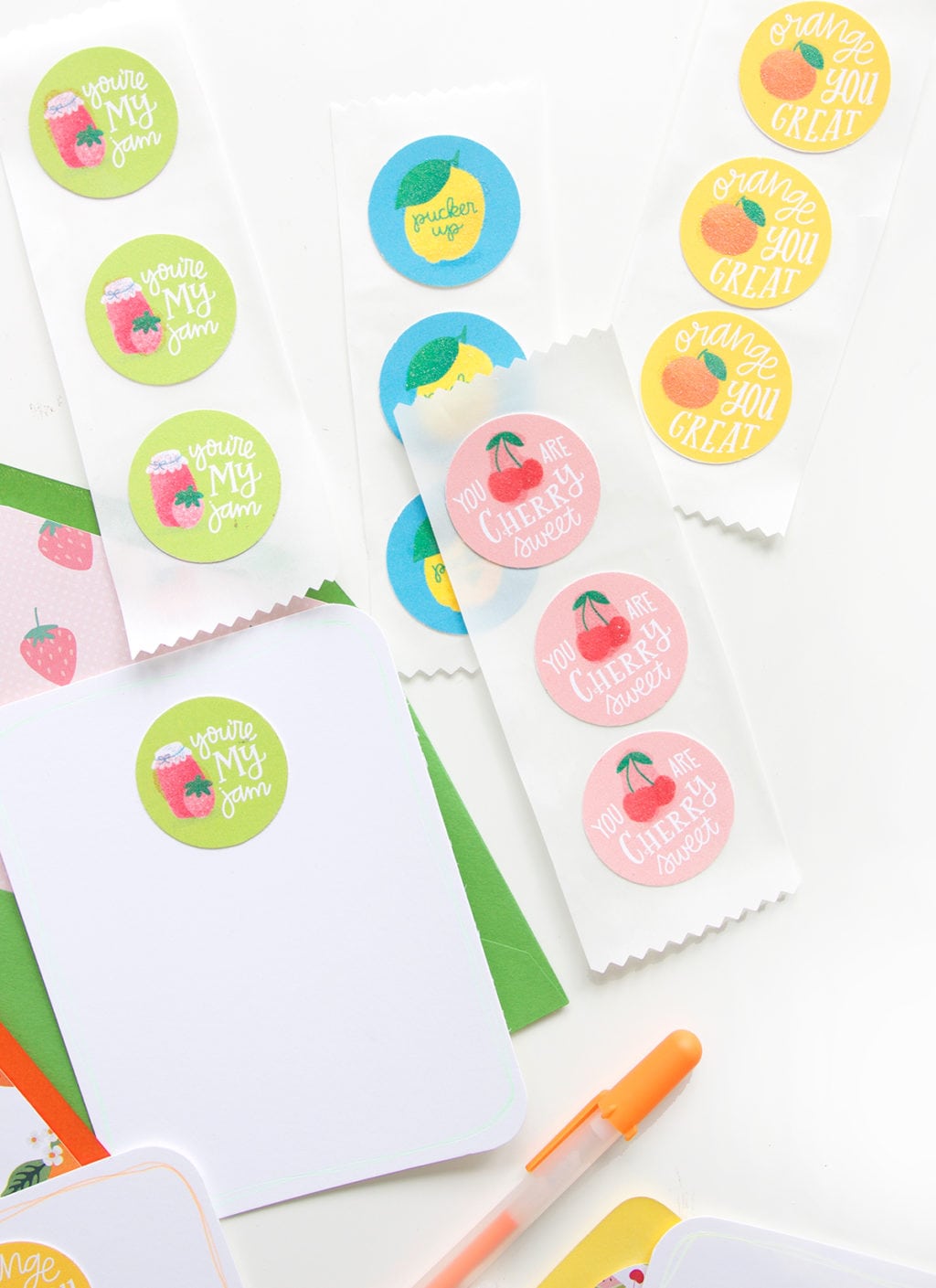 DIY Printable Scratch and Sniff Stickers | damask love