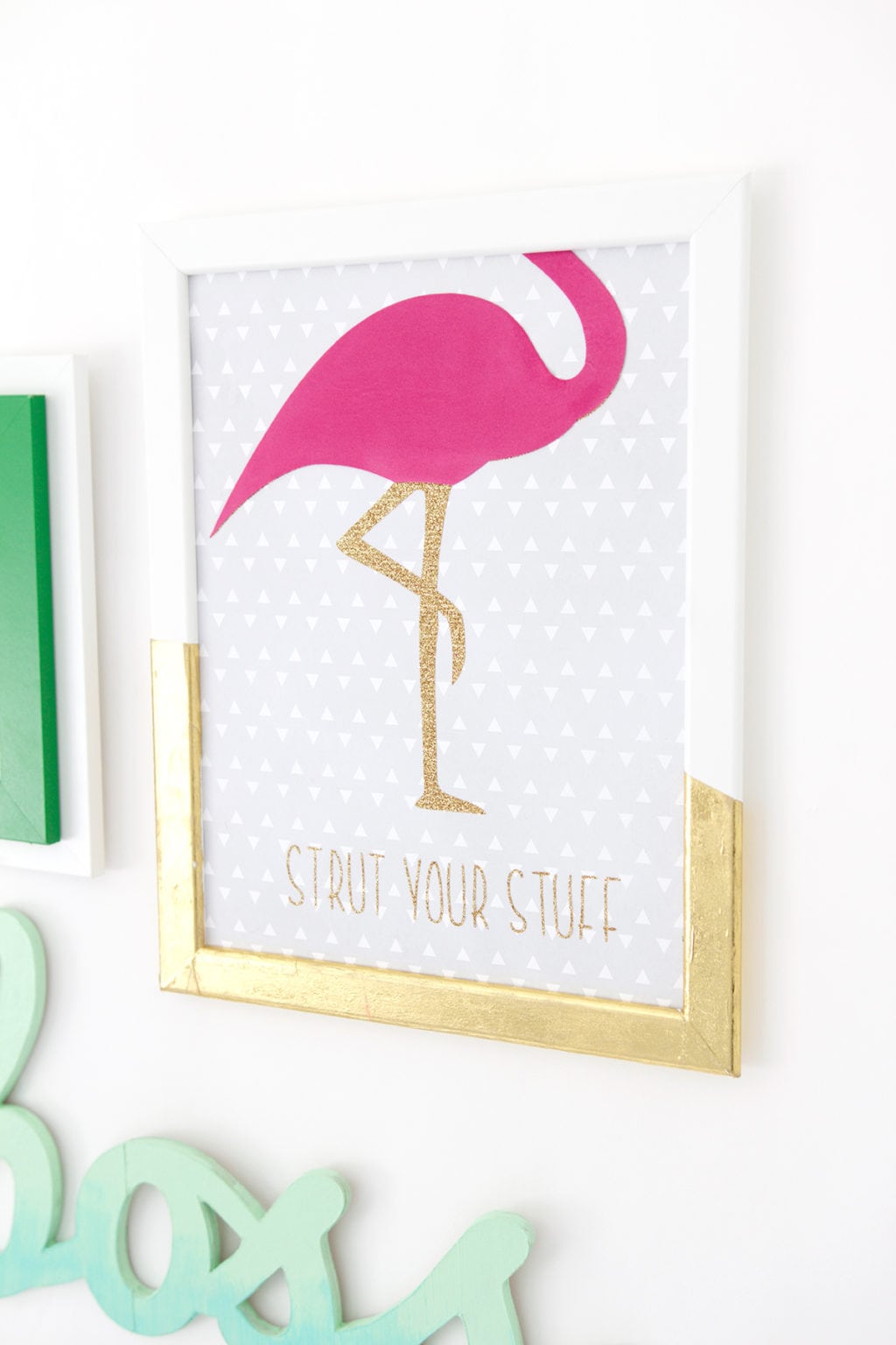 Cricut Explore Gallery Wall | Damask Love