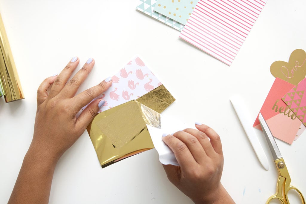 Create your own easy diy foiled stationery  that rivals anything you can get at the store. It's quick and uses basic crafting supplies.