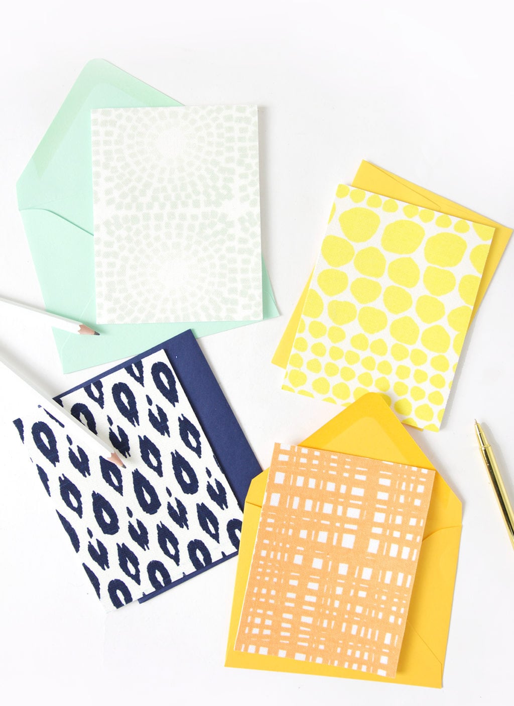 DIY Pen Pouches: Fabric Scraps Crafts - Marie Bostwick