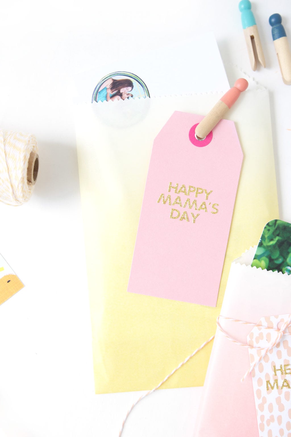 Mom's have names too but sometimes they are easily forgotten. Give the perfect mother's day gift of modern stationery for moms that they'll use throughout the year. 