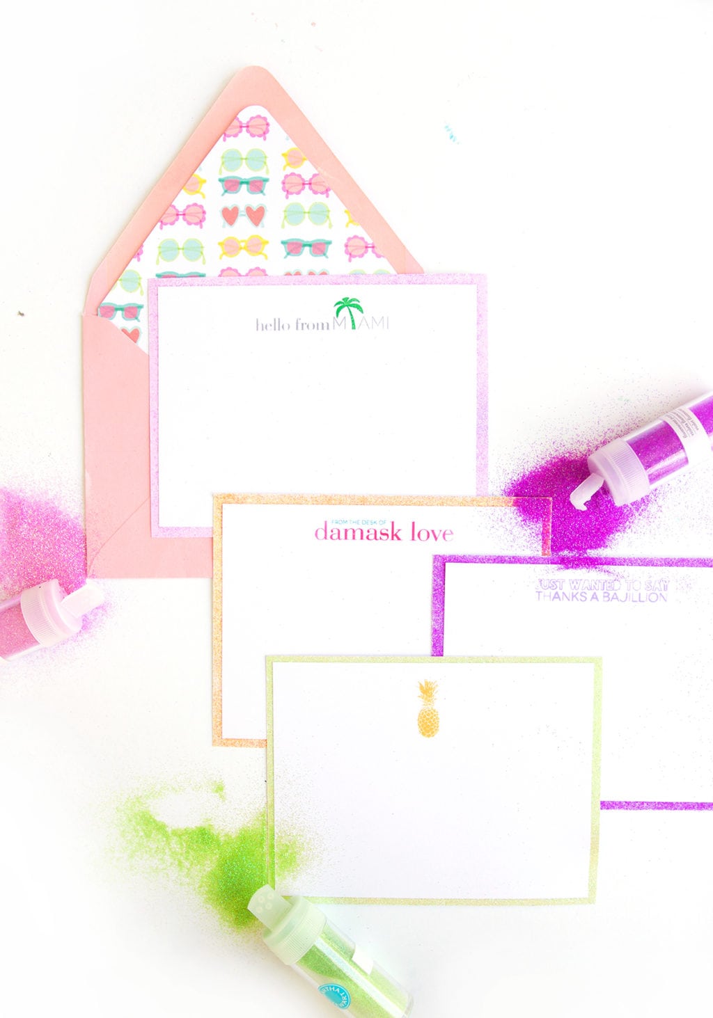 Use your Silhouette Mint to create stamps for your custom stamped glitter edge notecards | damask love