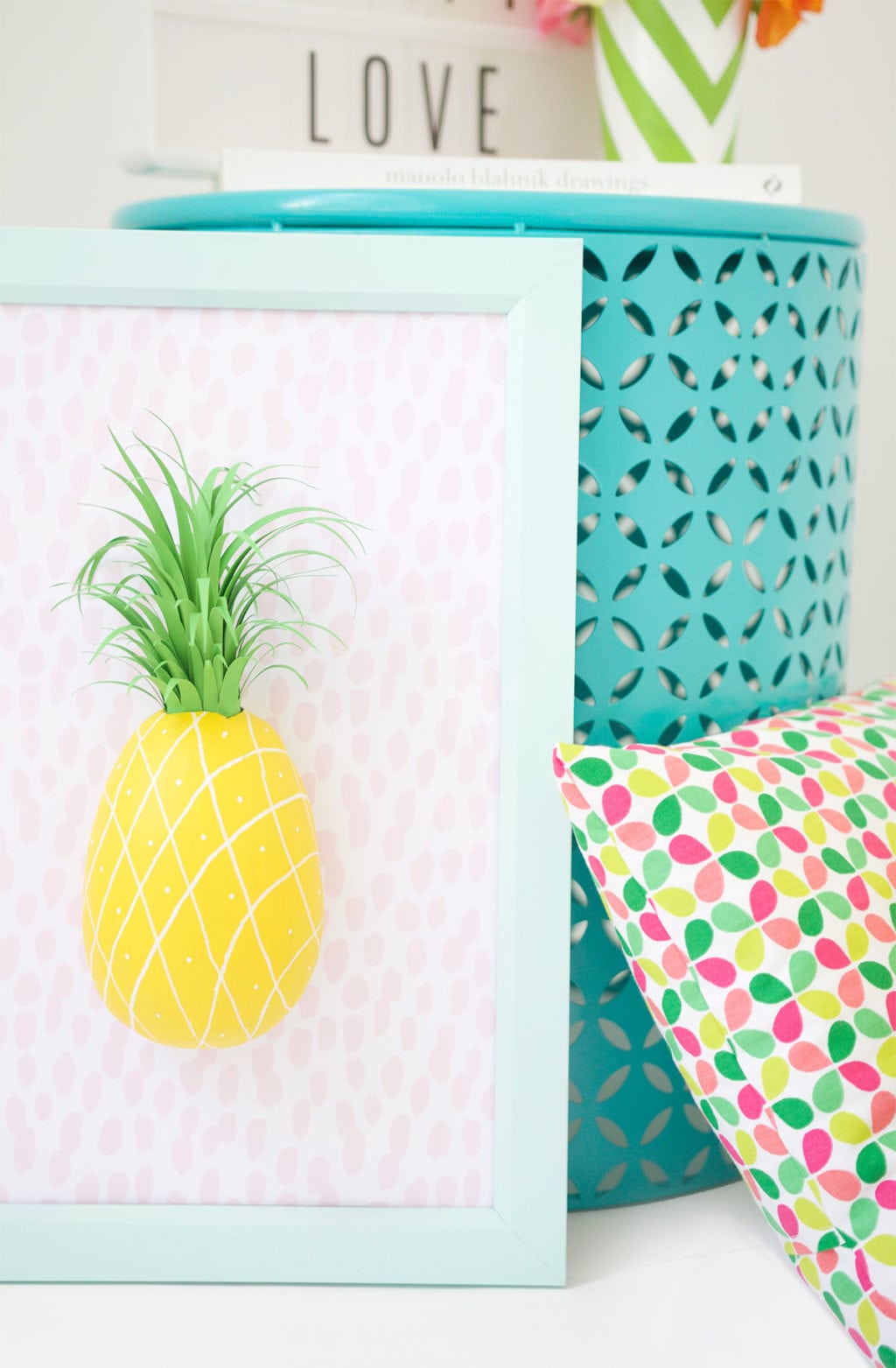 Mimic the look of taxidermy with a paper mache egg and some paint. This 3D diy paper mache pineapple wall art is a show stopper and a perfect addition to your gallery wall.