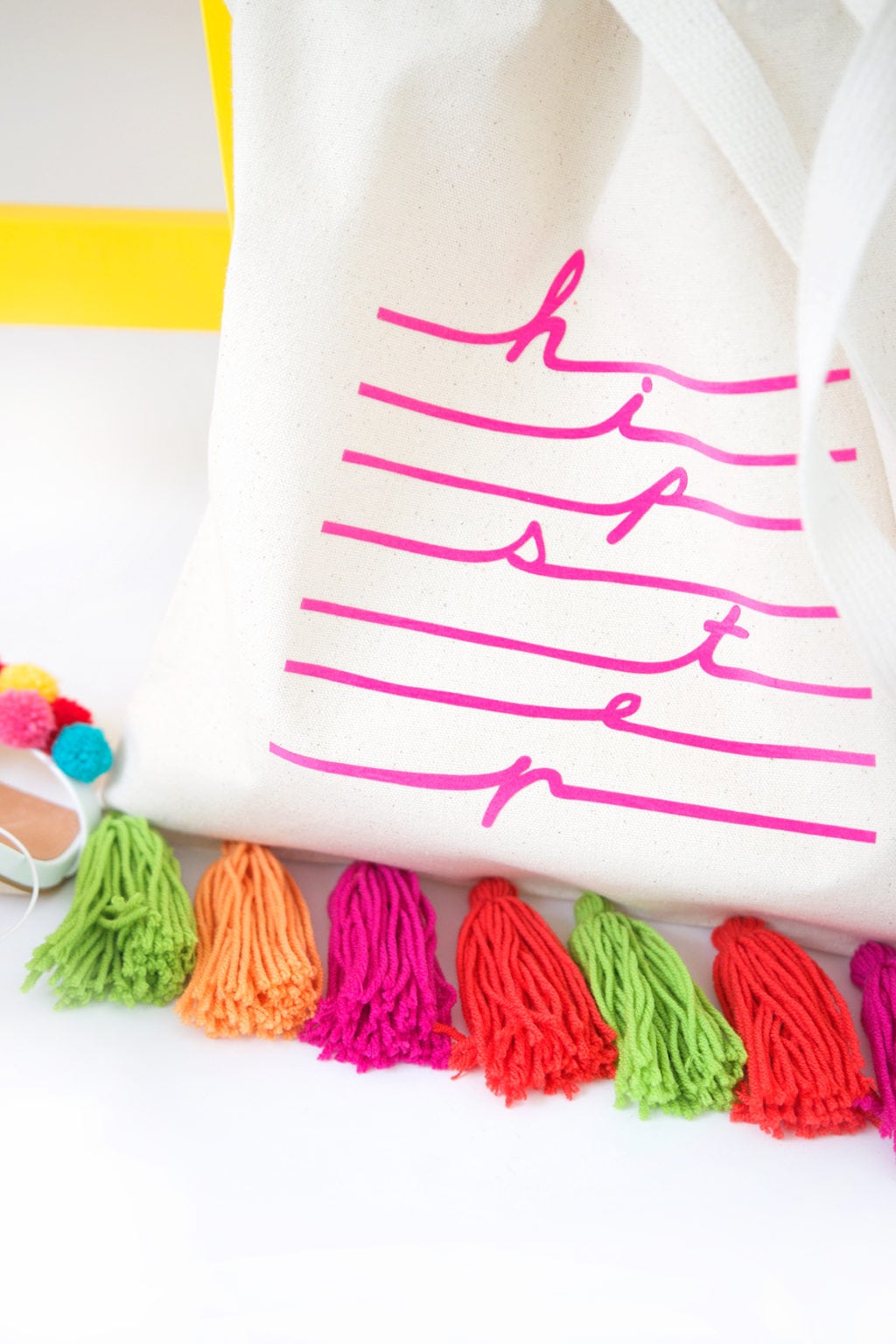 DIY Tassel Tote — leuro