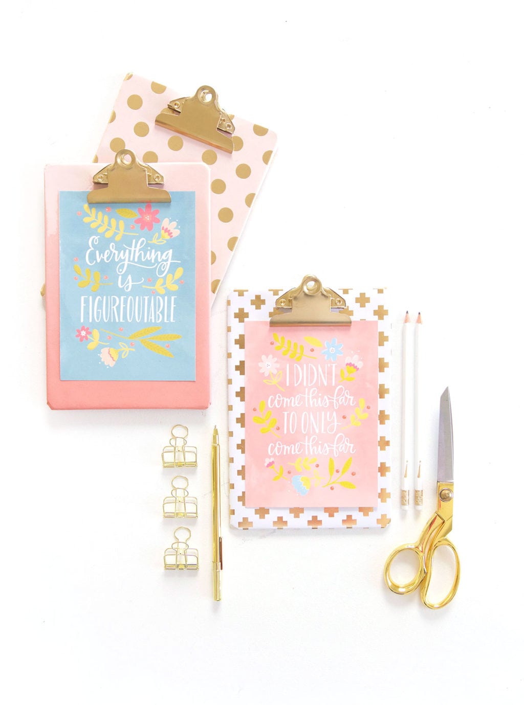 Learn how to cover a clipboard + inspirational printables! All you need is your printer and a few basic craft supplies to make this simple project.