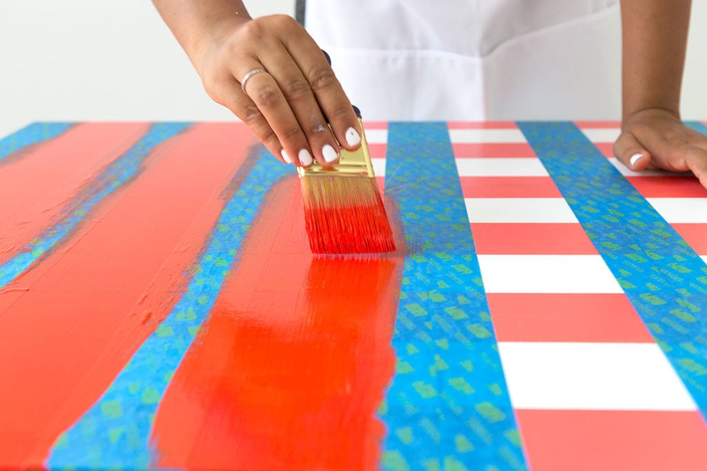 Learn how to paint gingham onto your table top and create the perfect place for hosting indoor picnics year round!