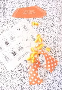 No More "Trick or Treat" - "Hey Boo" is the new halloween greeting and now you can create your own Hey Boo Halloween Tag Printables with your Canon MG7720 Printer.