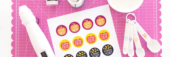 DIY Fall Scratch and Sniff Stickers - Damask Love