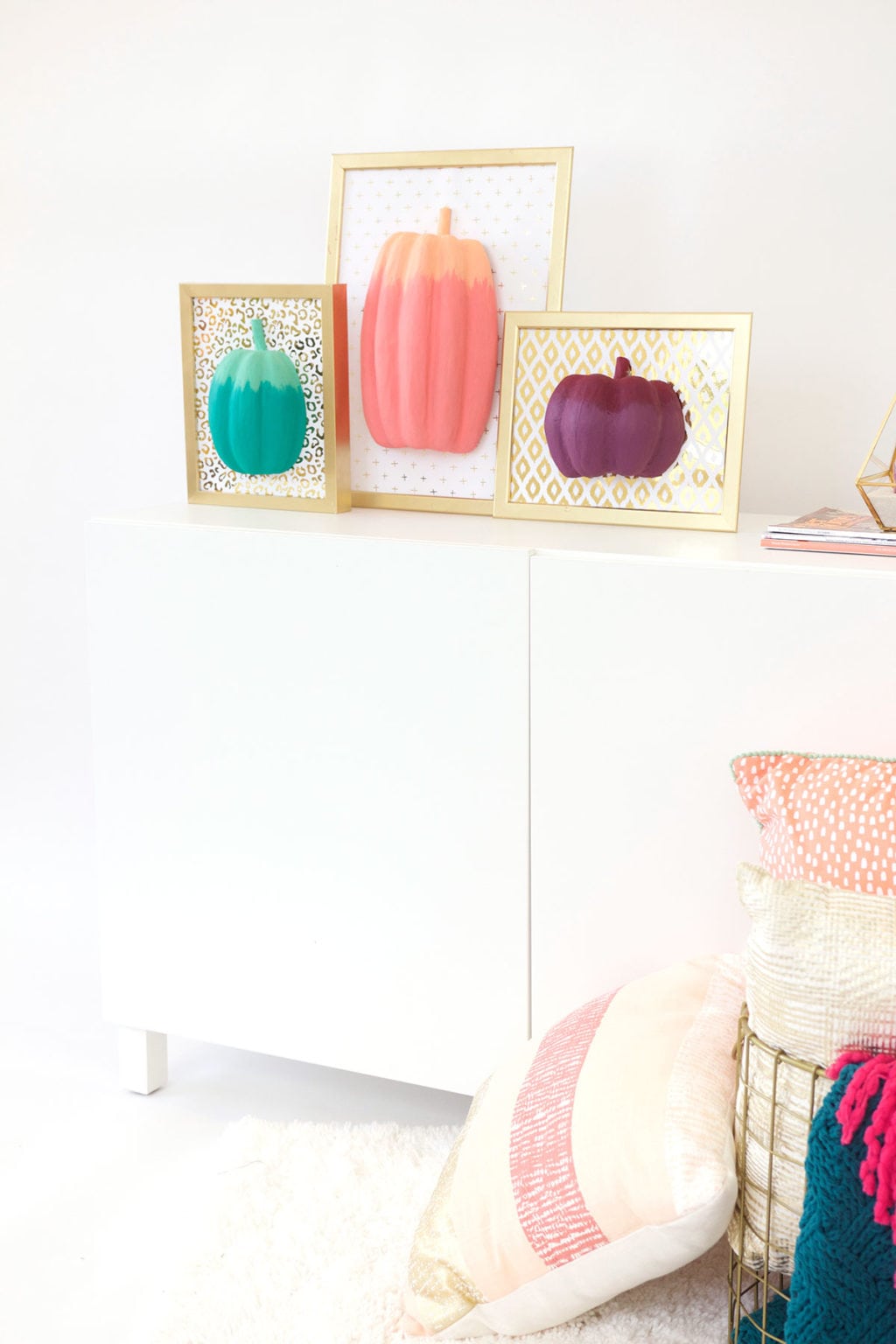 DIY Paper Pumpkin Wall Decor | damask love