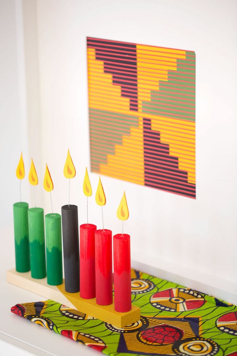 DIY Kwanzaa Decor - Damask Love