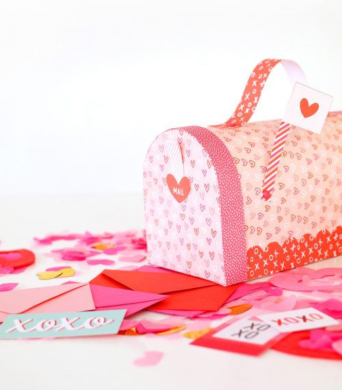 Printable Valentine's Day Mailbox - Damask Love