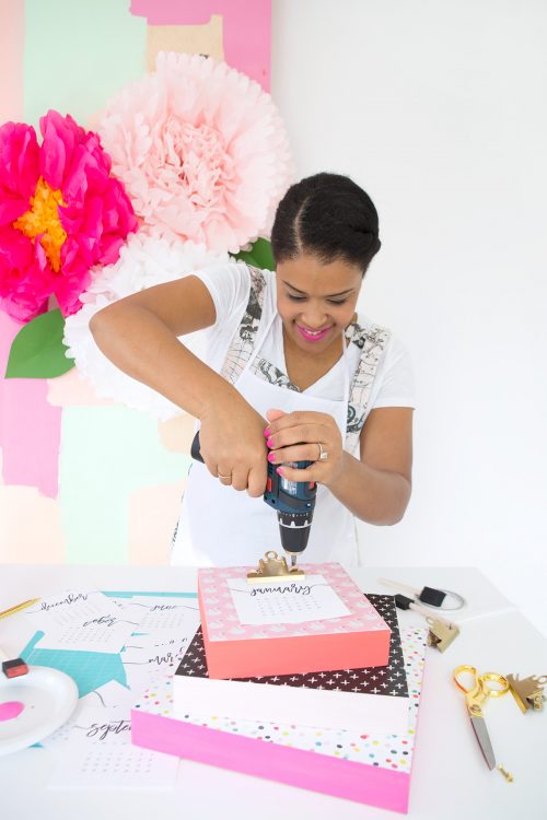 DIY Calendar Clipboard + Free Printable Calendar - Damask Love