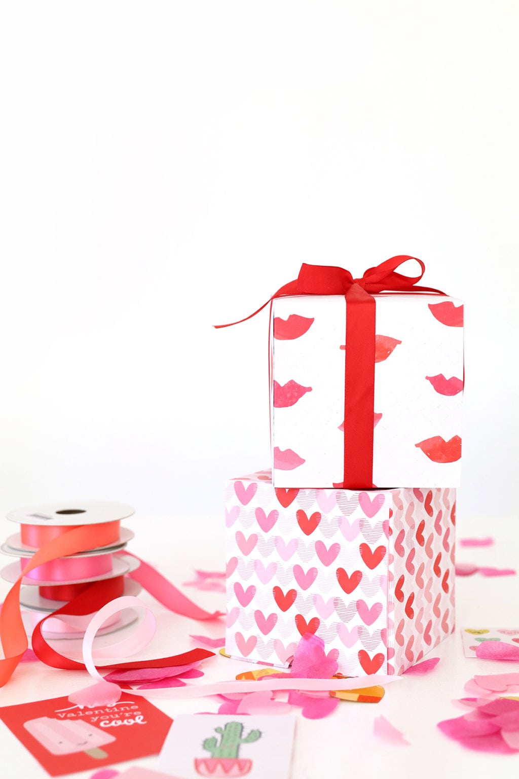 Paper Surprise Box | damask love