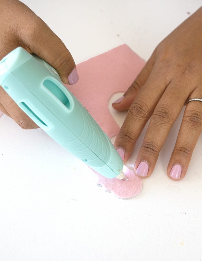 How to Turn a Patch into a Pin Damask Love