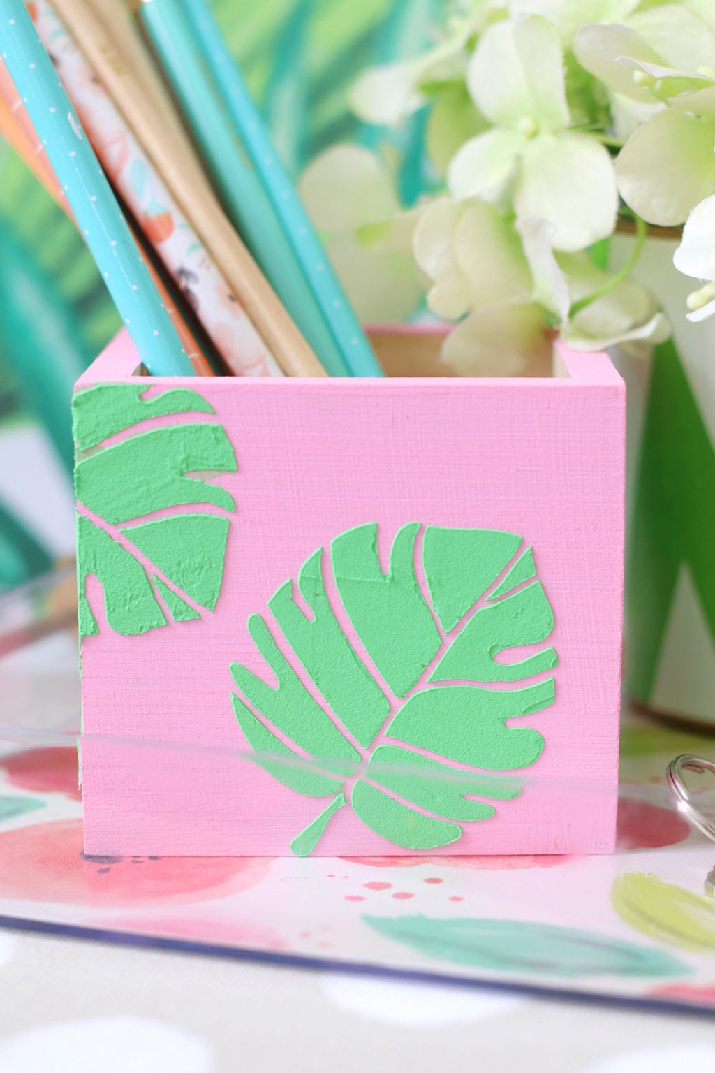 Embossing Paste Made Easy | damask love