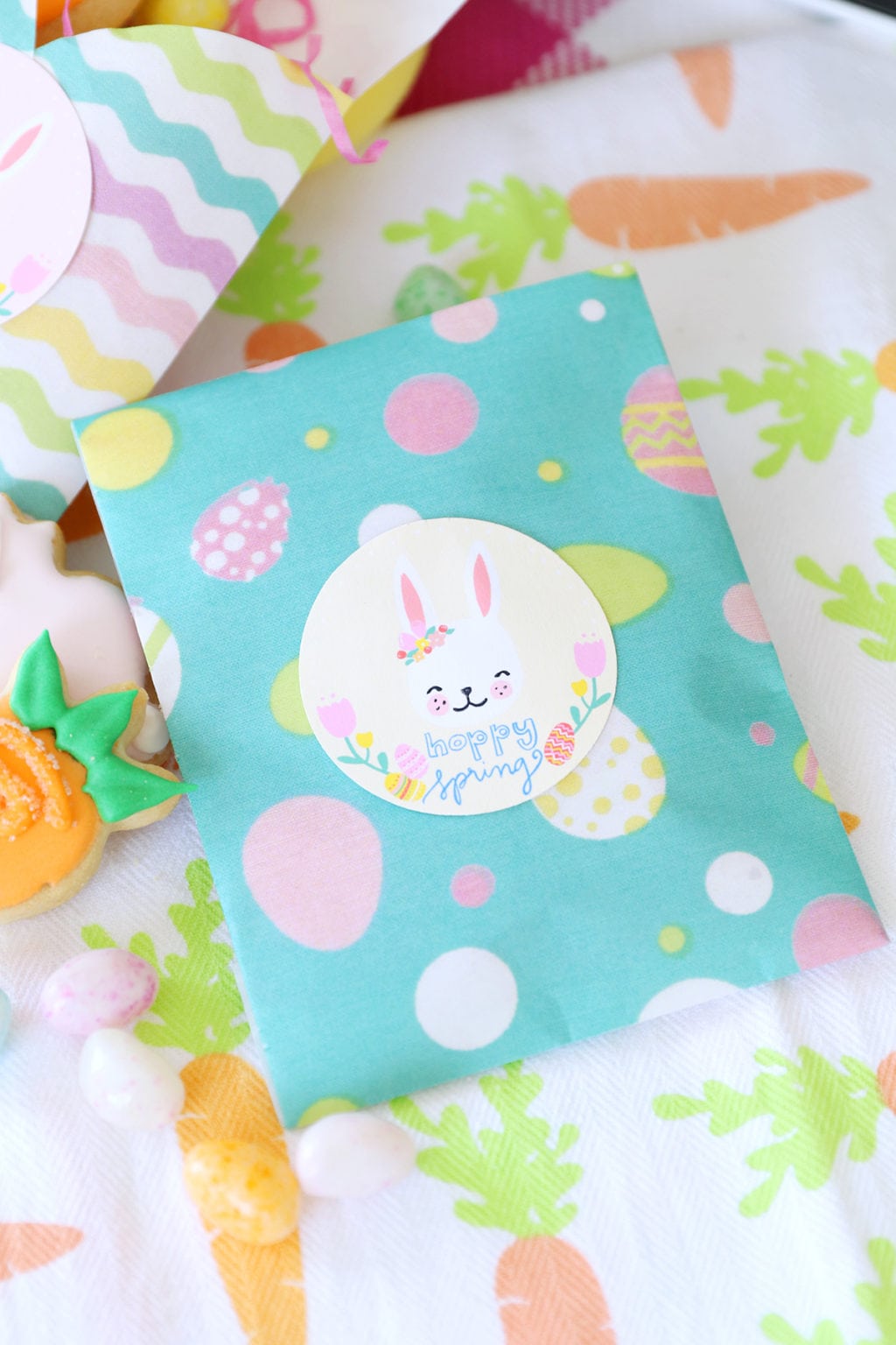 Free Printable Easter Spring Labels | damask love