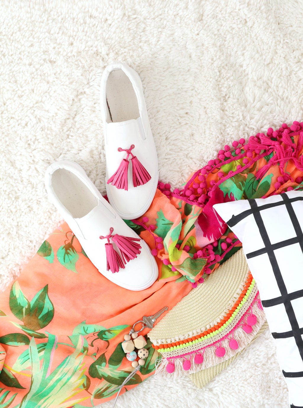 DIY Tassel Sneakers | damask love