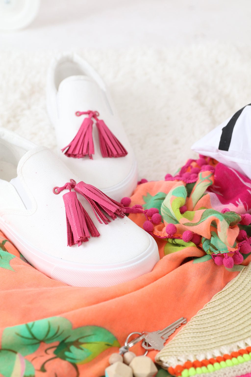 DIY Tassel Sneakers | damask love