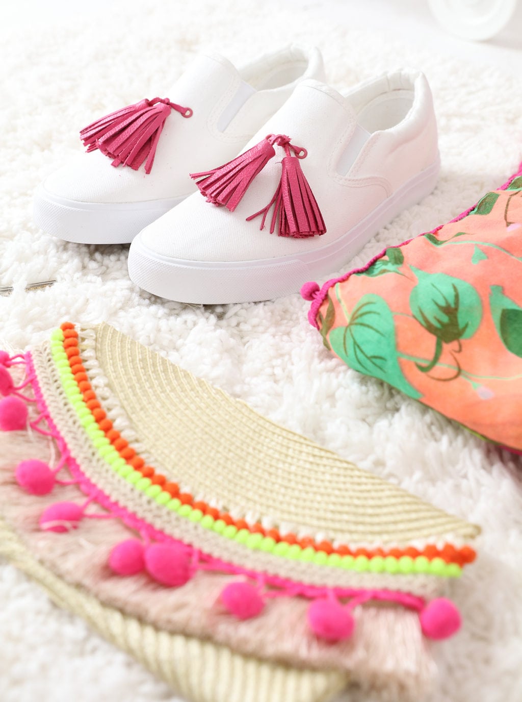 DIY Tassel Sneakers | damask love