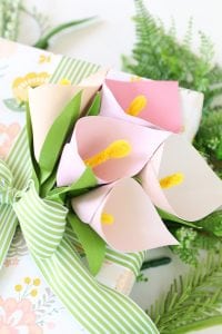 DiY Paper Calla Lilies for Mother's Day | damask love