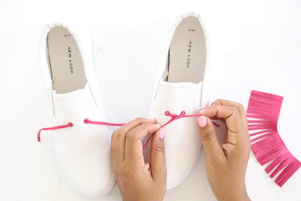 DIY Tassel Sneakers | damask love