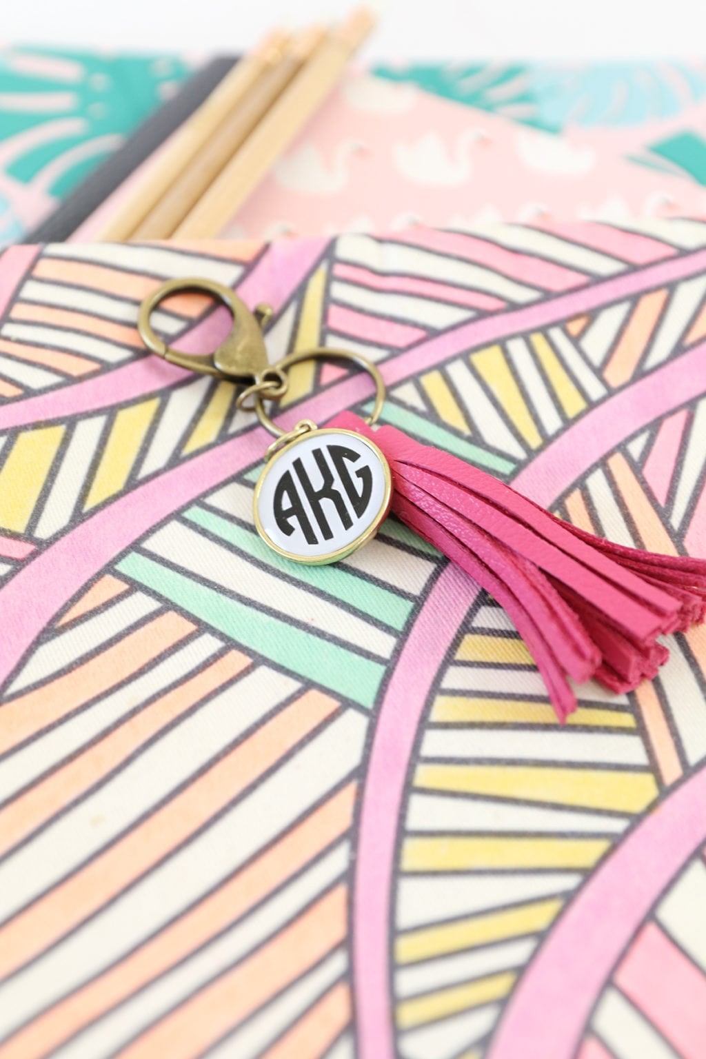 Easy Monogram Tassel Keychains | damask love