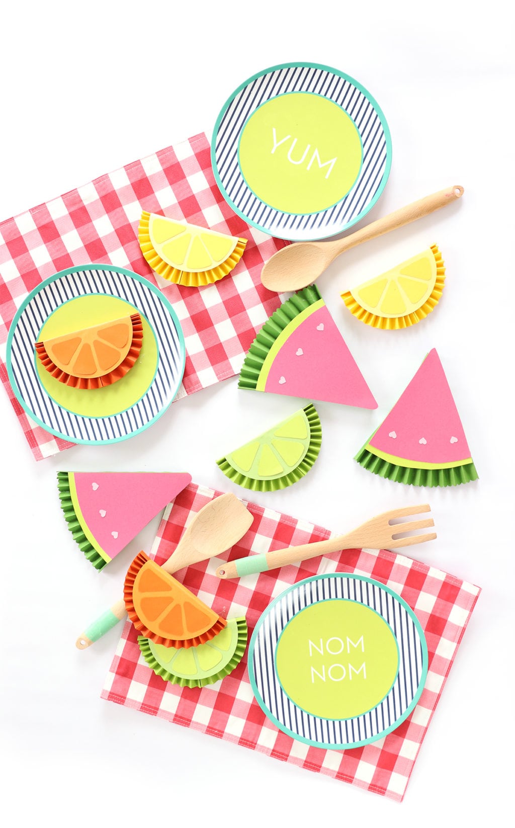 DIY Summer Fruity Paper Medallions | damask love