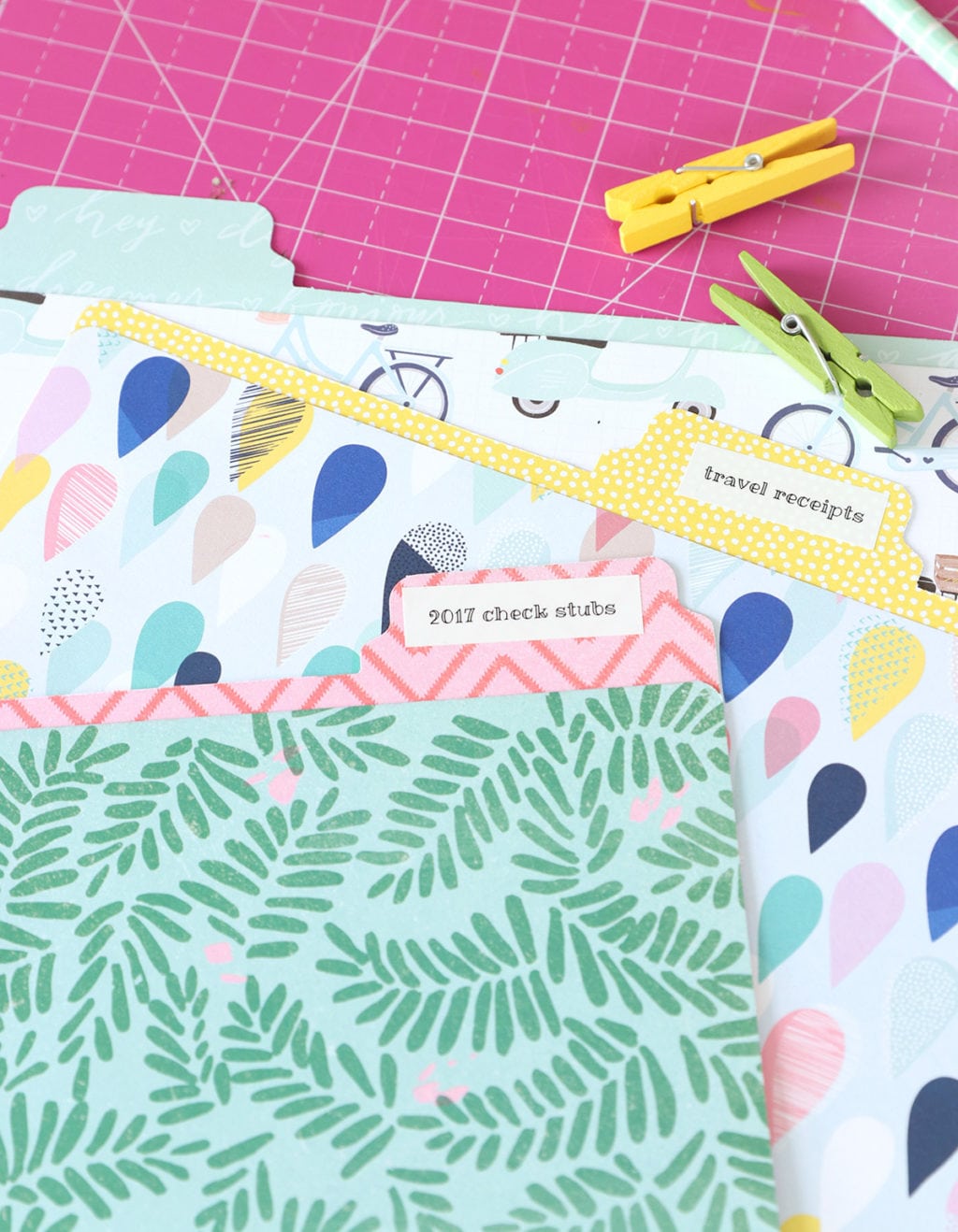 DIY Custom File Folders with DYMO MobileLabeler | damask love