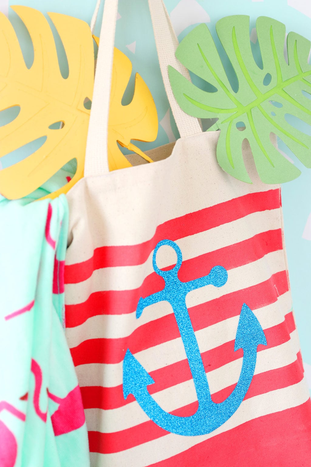 DIY Striped Nautical Tote with Cricut Explore | damask love