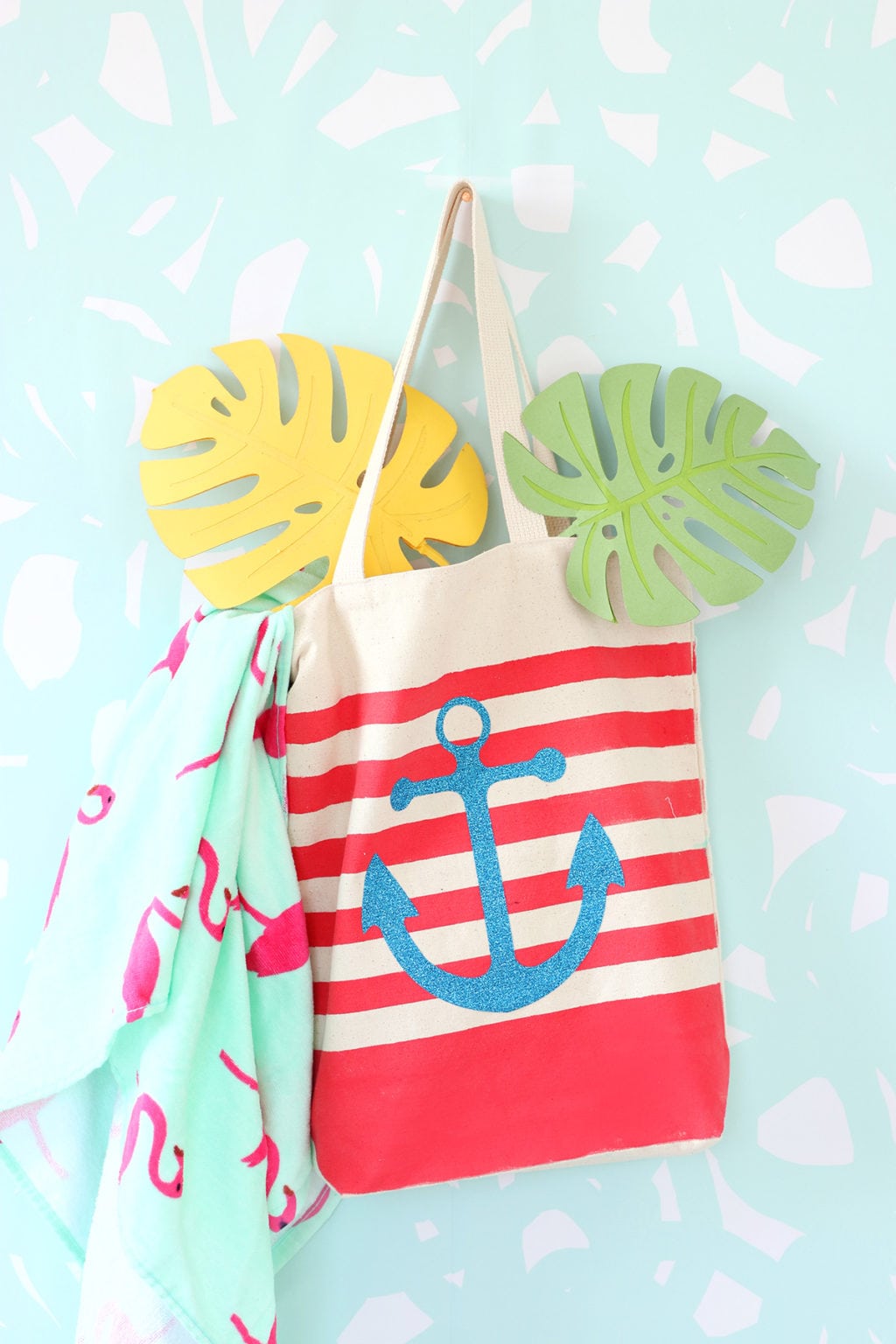 DIY Striped Nautical Tote with Cricut Explore | damask love