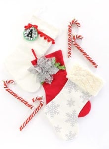 Three Ways to Decorate A Stocking | damask love