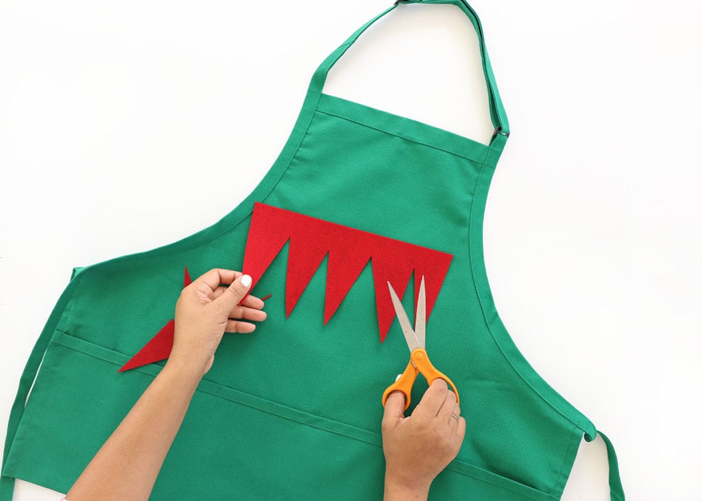 No-Sew Holiday Aprons | damask love