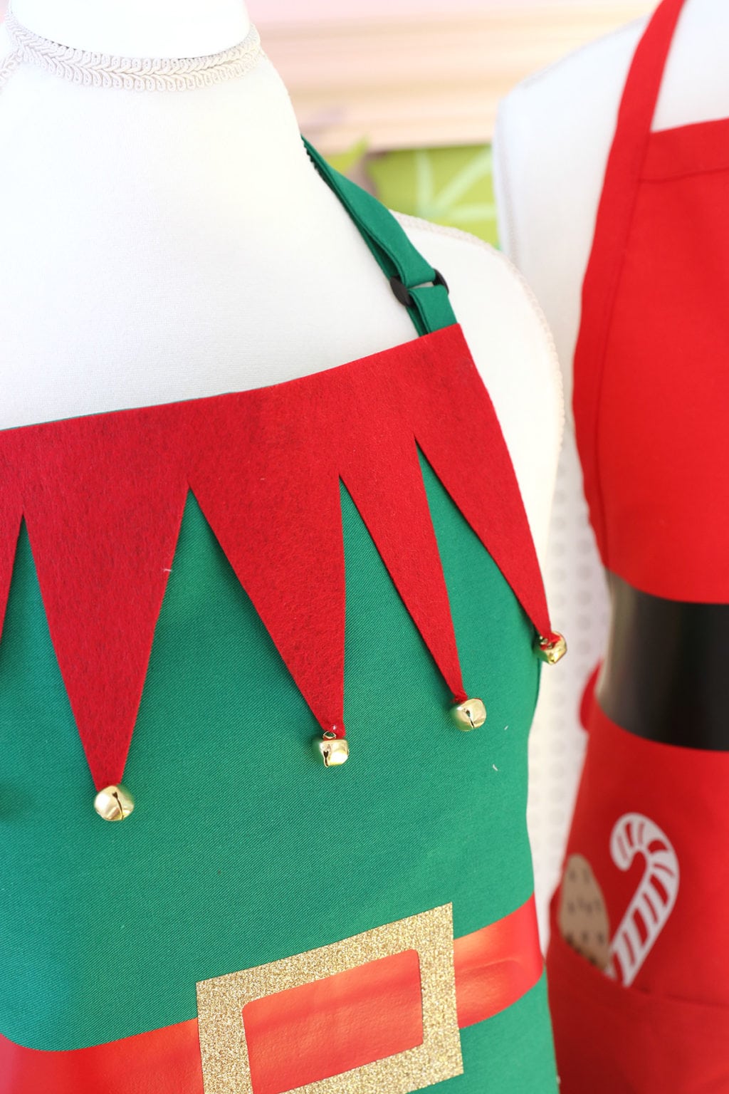 No-Sew Holiday Aprons | damask love