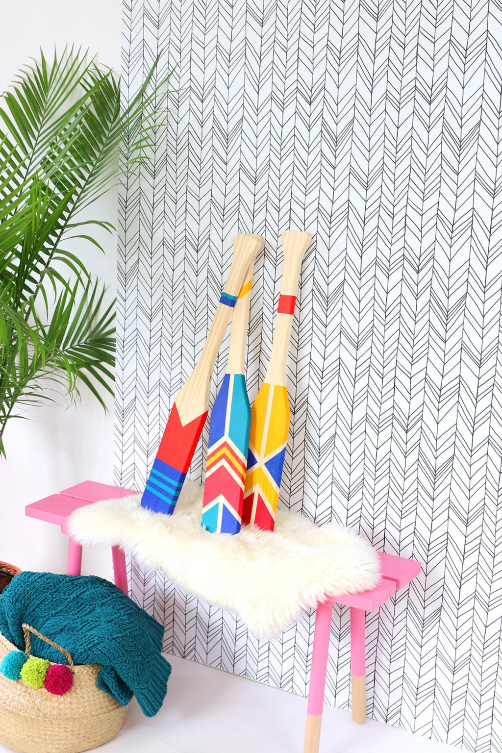 DIY Painted Oars Home Decor | damask love