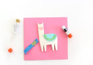 DIY Chipboard Llama Desk Buddy | damask love