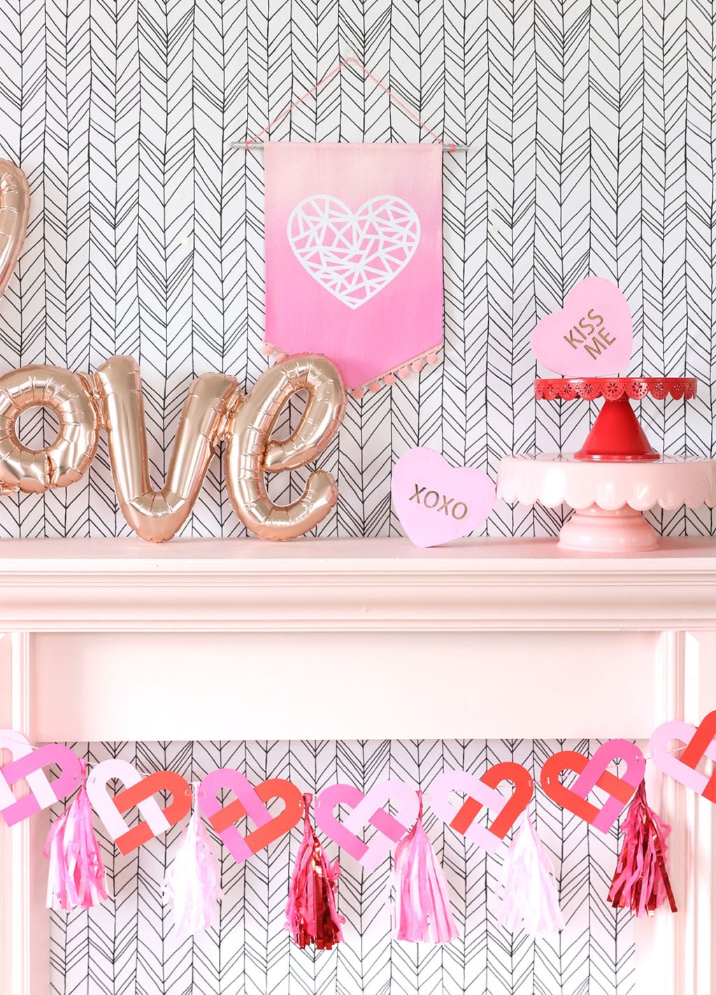 Alphabet Punchboard Heart Banner | Damask Love