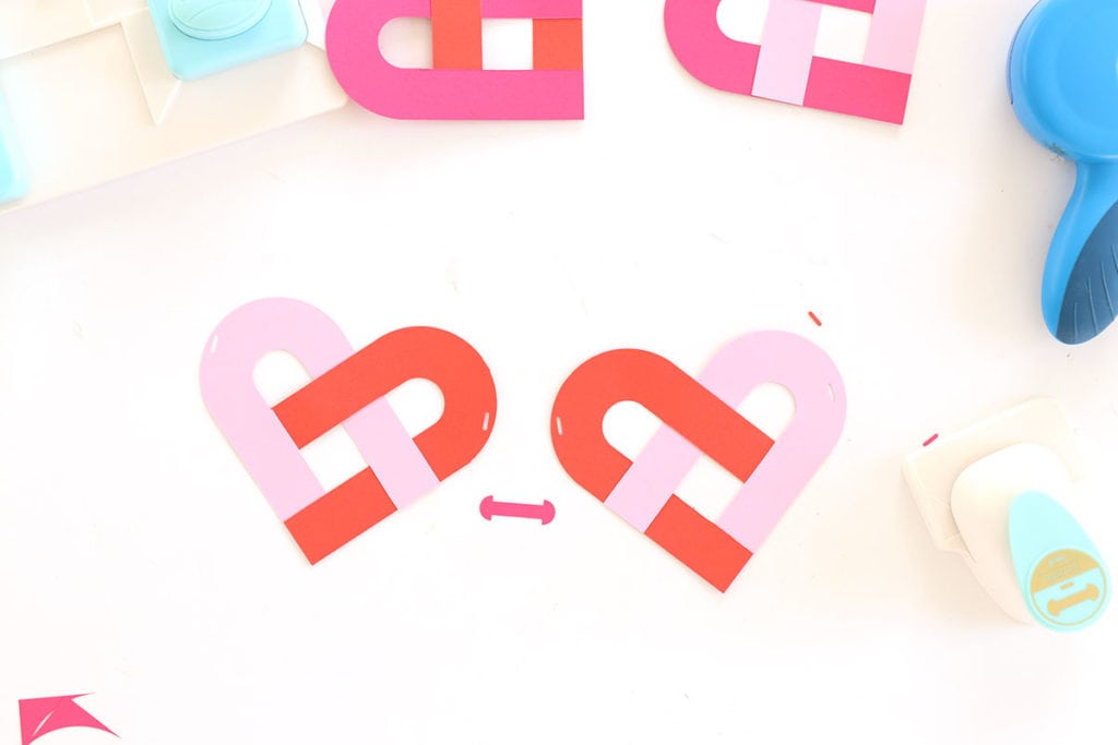 Alphabet Punchboard Heart Banner | Damask Love