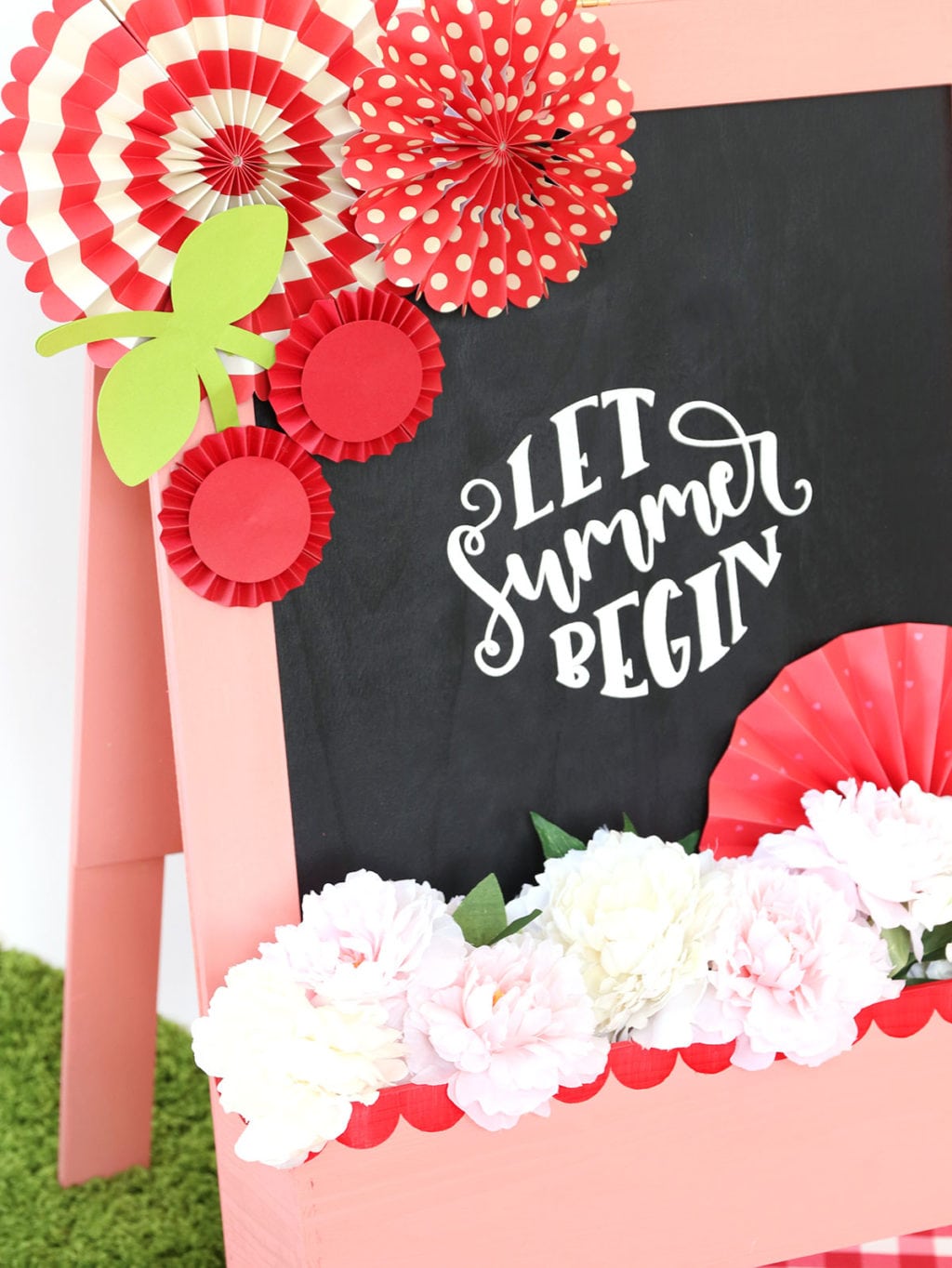 DIY Sandwich Board | damask love