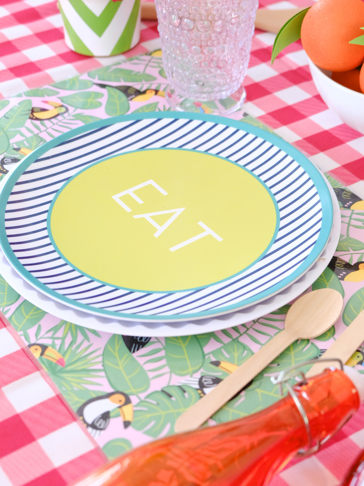 design your own paper placemats